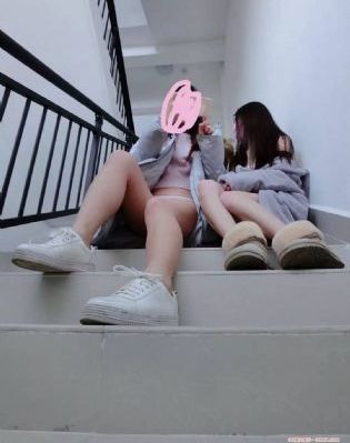 极品白嫩美女白浆成人福利在线看_高清在线播放观看