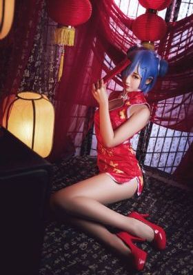 腿一抬腰就疼怎么回事_在线完整观看